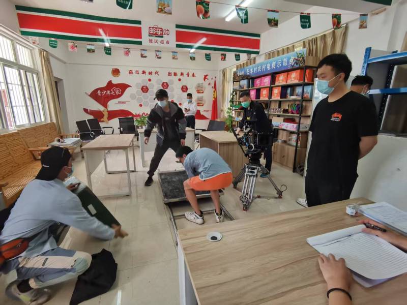 追星女孩心理学分析报告：天门市广告片拍摄公司揭秘饭圈应援式传播逻辑